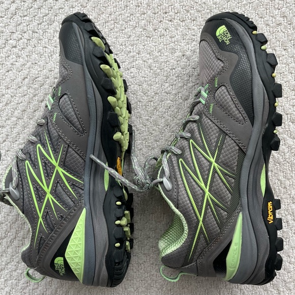 The North Face Hiking Shoes - Picture 4 of 7